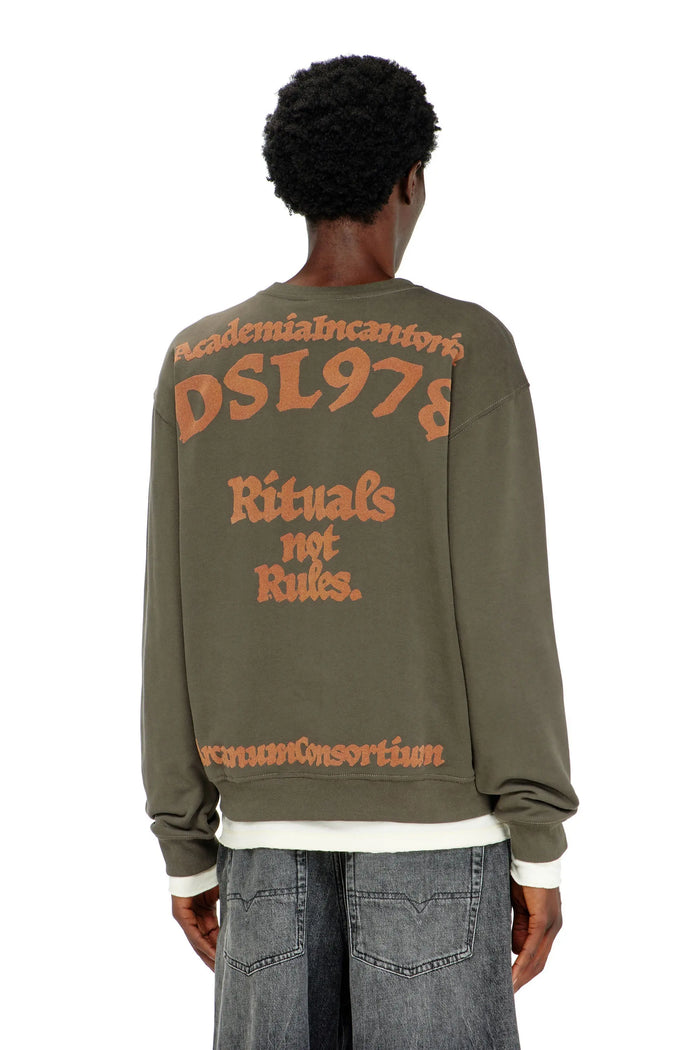Sweatshirt with embroidery and flock print