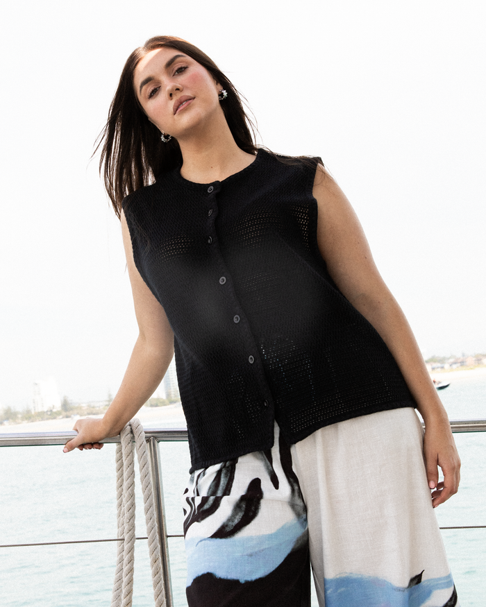 Tyler Knit Vest | Black