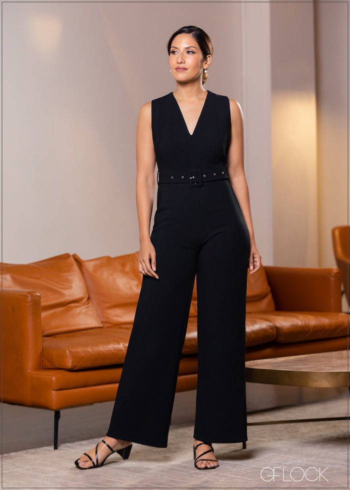 V-Neck Sleeveless Jumpsuit - 161222