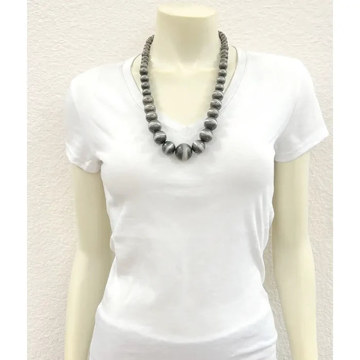 Very Big Western Bead Necklace - Greige Goods